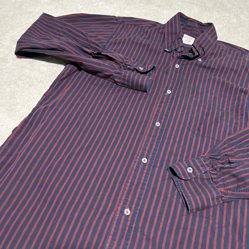 VTG Brooks Brothers Button Down Shirt Boys 14 1/2 R Navy Burgundy Strip USA Made